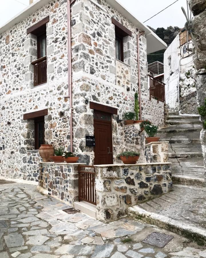 Mirthia Apartments Plakiász Kültér fotó