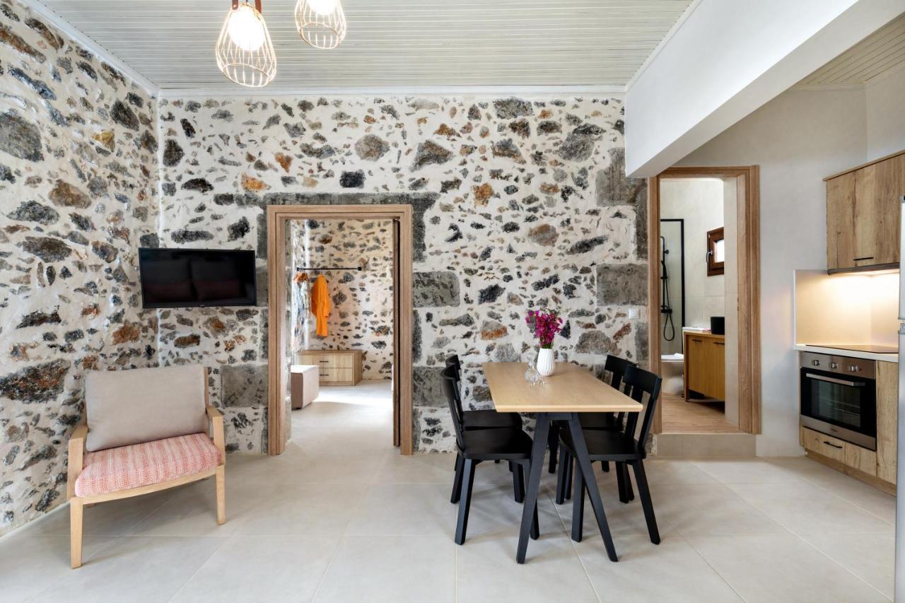 Mirthia Apartments Plakiász Kültér fotó